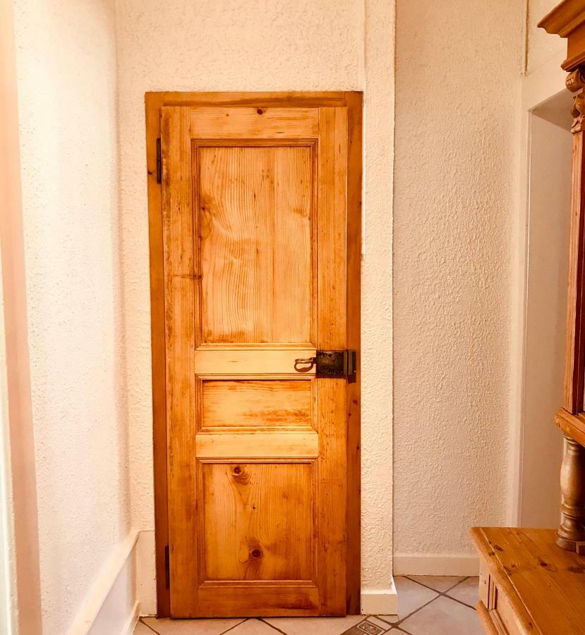 Appartement 1Bijou La Chaux De Fonds Екстериор снимка